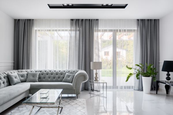 Cost of Traverse Rod Installation in Brunswick