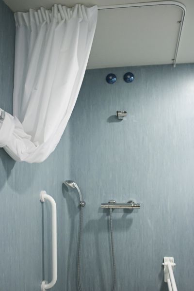 Cost of Shower Rail Installation in Brunswick